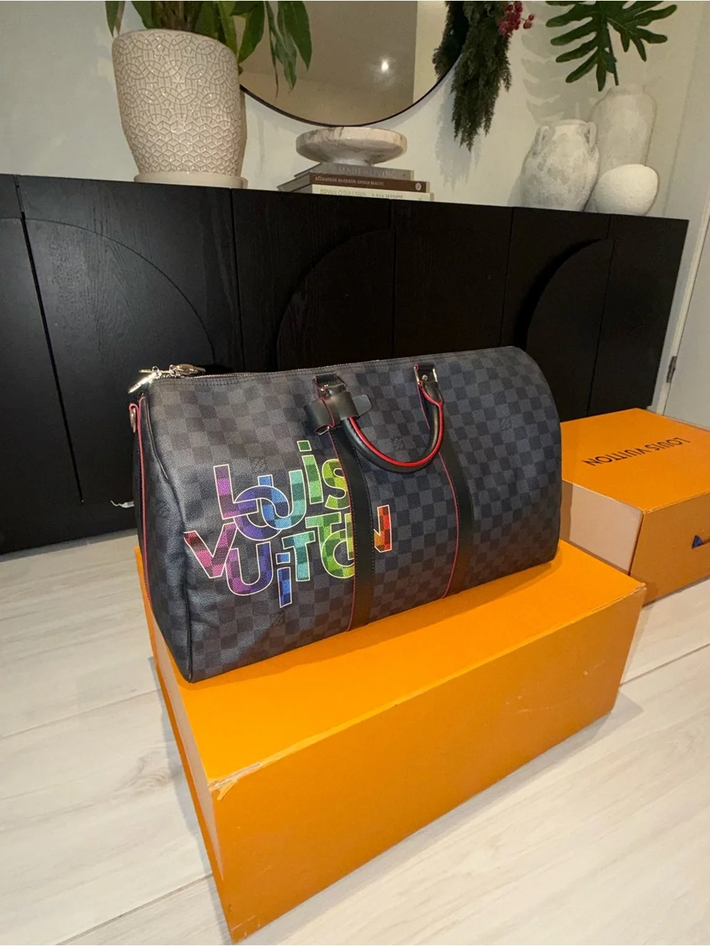 Louis Vuitton Keepall Bandoulière 50 Damier Graphite “Louis Vuitton Rainbow”